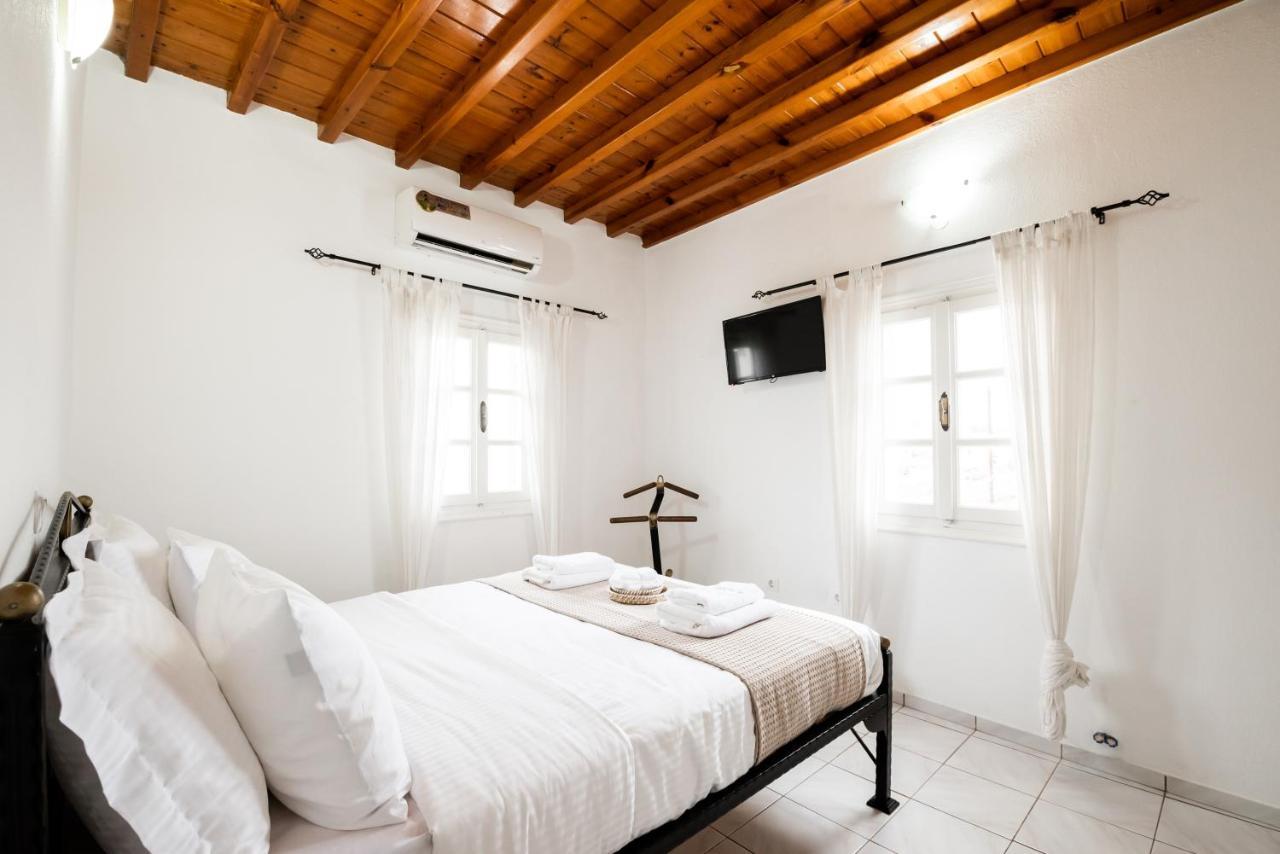 Aniko Suites Psarou Psarou  Esterno foto